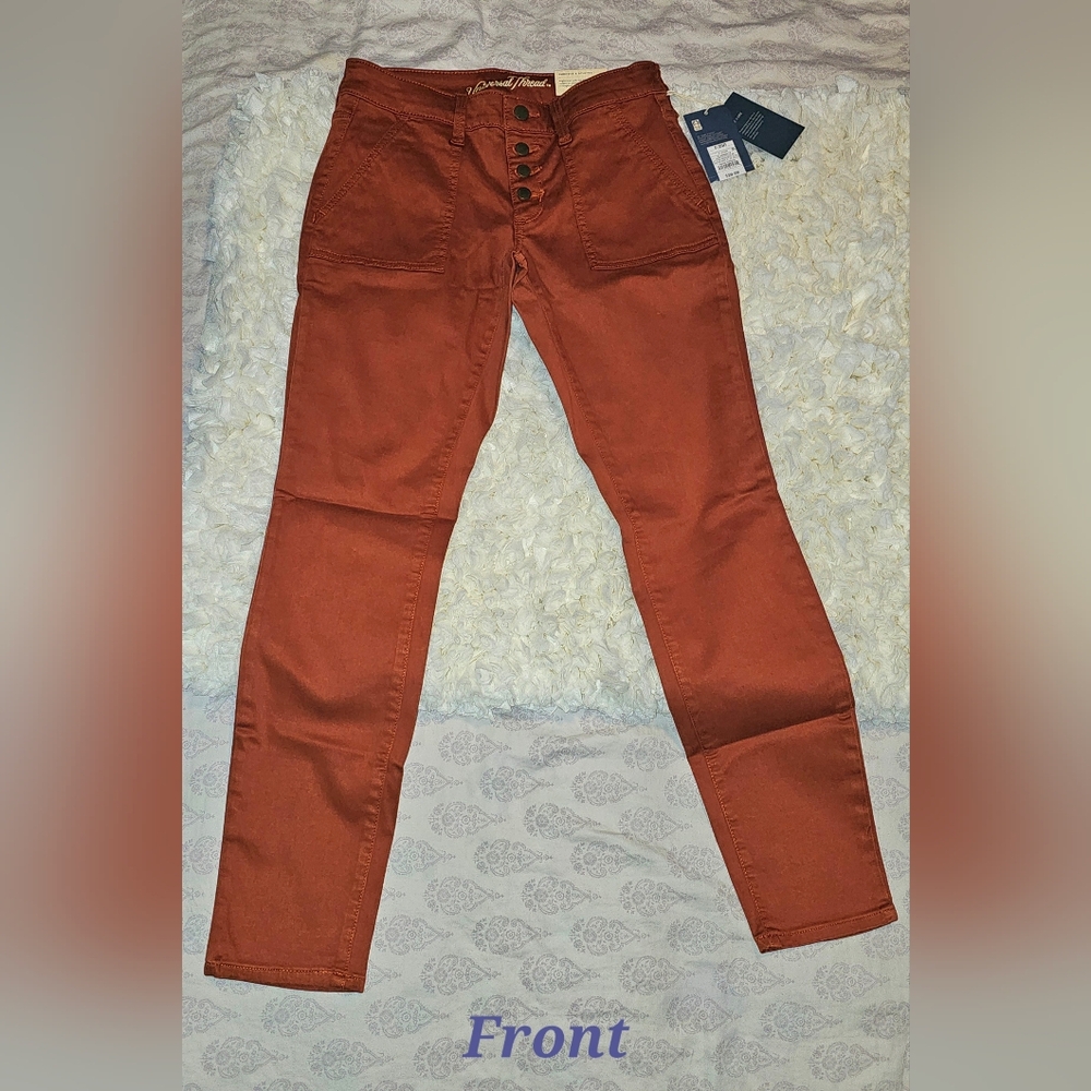 Universal Thread Fair Trade Certified Factory Red Brick Color Size 0/25R